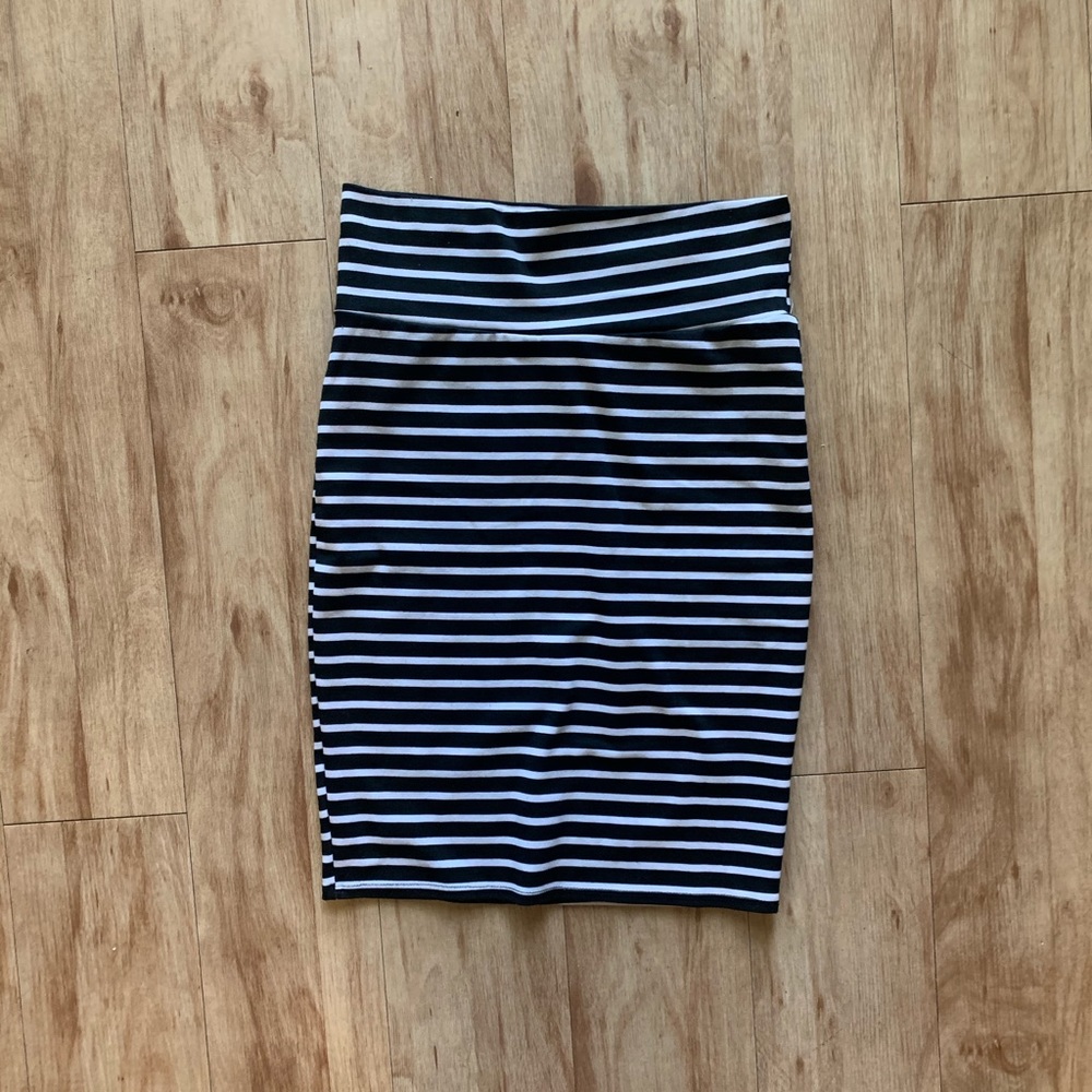 Striped Pencil Skirt